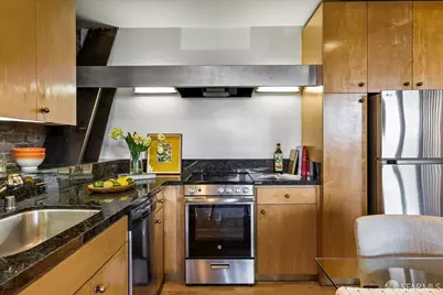 301 11th Street #2B, San Francisco, CA 94103 - Photo 11