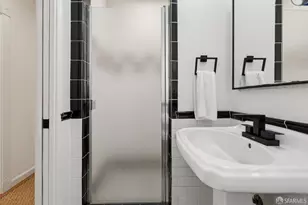 11 Lyell St, San Francisco, CA 94112 - Photo 27