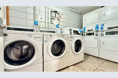 330 Vernon Street #111, Oakland, CA 94610 - Photo 37