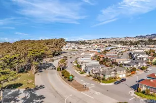 311 Lakeshore Dr, San Francisco, CA 94132 - Photo 67