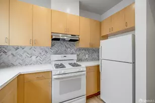 883 Sacramento St, San Francisco, CA 94108 - Photo 29