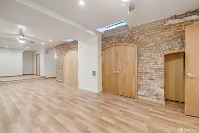 883 Sacramento Street, San Francisco, CA 94108 - Photo 19