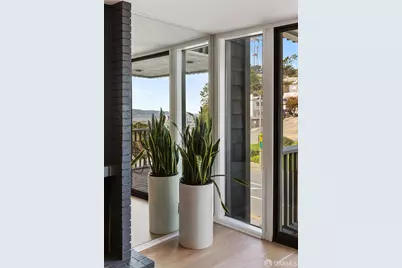 5004 Diamond Heights Boulevard, San Francisco, CA 94131 - Photo 3