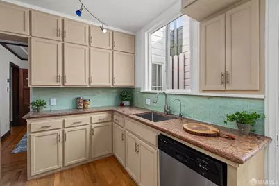 1711 23rd Avenue, San Francisco, CA 94122 - Photo 9