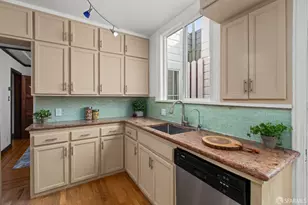 1711 23rd Ave, San Francisco, CA 94122 - Photo 9