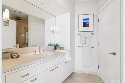 690 Market Street #2404, San Francisco, CA 94104 - Photo 31