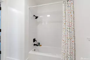 4300 West St, Oakland, CA 94608 - Photo 25