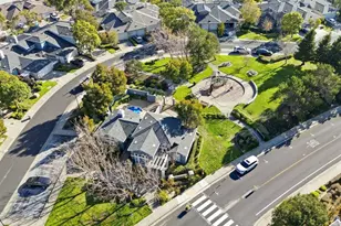 147 Elderberry Ln, Brisbane, CA 94005 - Photo 63