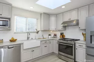 176 Gladstone Dr, San Francisco, CA 94112 - Photo 7