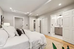 1031 Jackson St, San Francisco, CA 94133 - Photo 11