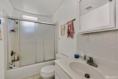 2136 Pacific Avenue, Alameda, CA 94501 - Photo 9