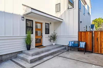 2411 Sixth Street, Berkeley, CA 94710 - Photo 1