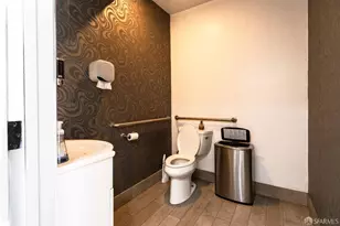 2398 30th Ave, San Francisco, CA 94116 - Photo 9