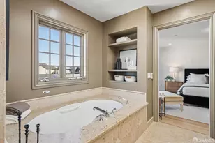 330 Locust St, San Francisco, CA 94118 - Photo 45