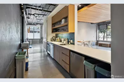 2405 Folsom Street #C2, San Francisco, CA 94110 - Photo 17