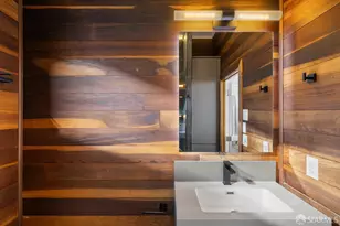 716 Douglass St, San Francisco, CA 94114 - Photo 17