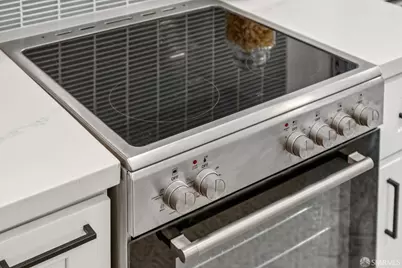 108 Albion Street #B, San Francisco, CA 94110 - Photo 27