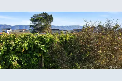 957 Gellert Boulevard, Daly City, CA 94015 - Photo 15