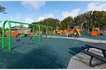 22 Shawnee Avenue, San Francisco, CA 94112 - Photo 59