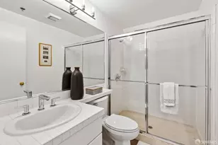 111 Chestnut St, San Francisco, CA 94111 - Photo 21