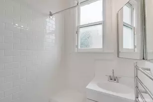 250 Douglass St, San Francisco, CA 94114 - Photo 47