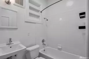 250 Douglass St, San Francisco, CA 94114 - Photo 37