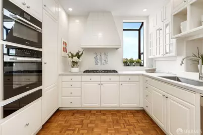 69 Telegraph Place, San Francisco, CA 94133 - Photo 17