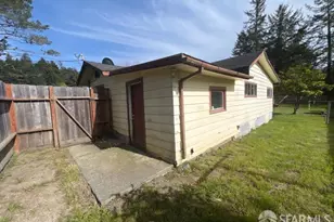 144 Parker Ln, Mc Kinleyville, CA 95519 - Photo 5