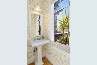 1041 Vallejo Street, San Francisco, CA 94133 - Photo 19
