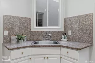 2115 20th Ave, San Francisco, CA 94116 - Photo 19