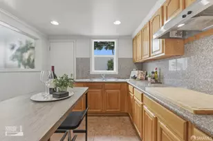 2115 20th Ave, San Francisco, CA 94116 - Photo 41