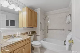 2115 20th Ave, San Francisco, CA 94116 - Photo 43