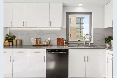 219 Brannan Street #16K, San Francisco, CA 94107 - Photo 13