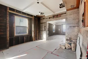 863 35th St, Oakland, CA 94608 - Photo 17