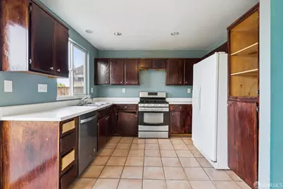 1157 Rockspring Way, Antioch, CA 94531 - Photo 15