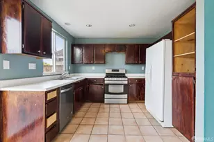 1157 Rockspring Way, Antioch, CA 94531 - Photo 15