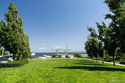 52 Kirkwood Avenue #414, San Francisco, CA 94124 - Photo 33