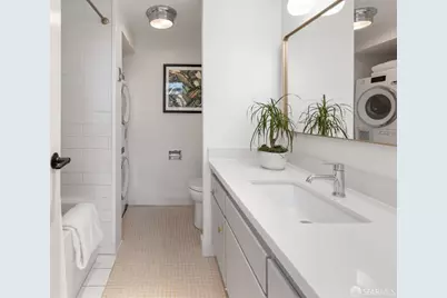 1998 Broadway Street #405, San Francisco, CA 94109 - Photo 19