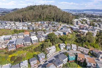 221 Cresta Vista Drive, San Francisco, CA 94127 - Photo 91