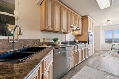 221 Cresta Vista Drive, San Francisco, CA 94127 - Photo 13