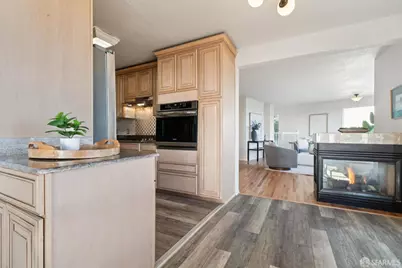 221 Cresta Vista Drive, San Francisco, CA 94127 - Photo 17