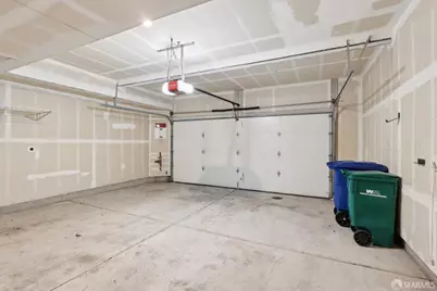 25422 Parklane Drive, Hayward, CA 94544 - Photo 37