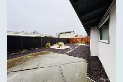 27736 Gainesville Avenue, Hayward, CA 94545 - Photo 13
