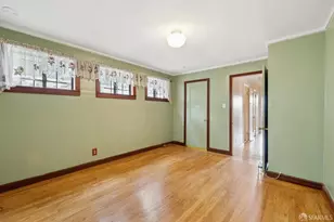 410 Holladay Ave, San Francisco, CA 94110 - Photo 13