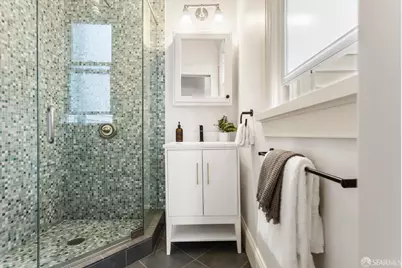 1524 Larkin Street, San Francisco, CA 94109 - Photo 27