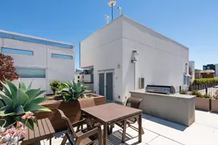 451 Donahue St, San Francisco, CA 94124 - Photo 35