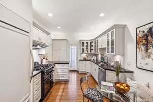 1262 Sacramento St, San Francisco, CA 94108 - Photo 13