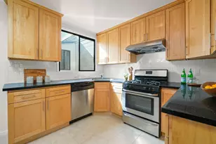 3427 Lincoln Wy, San Francisco, CA 94122 - Photo 9