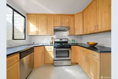 3427 Lincoln Way, San Francisco, CA 94122 - Photo 11