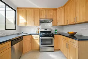 3427 Lincoln Wy, San Francisco, CA 94122 - Photo 11